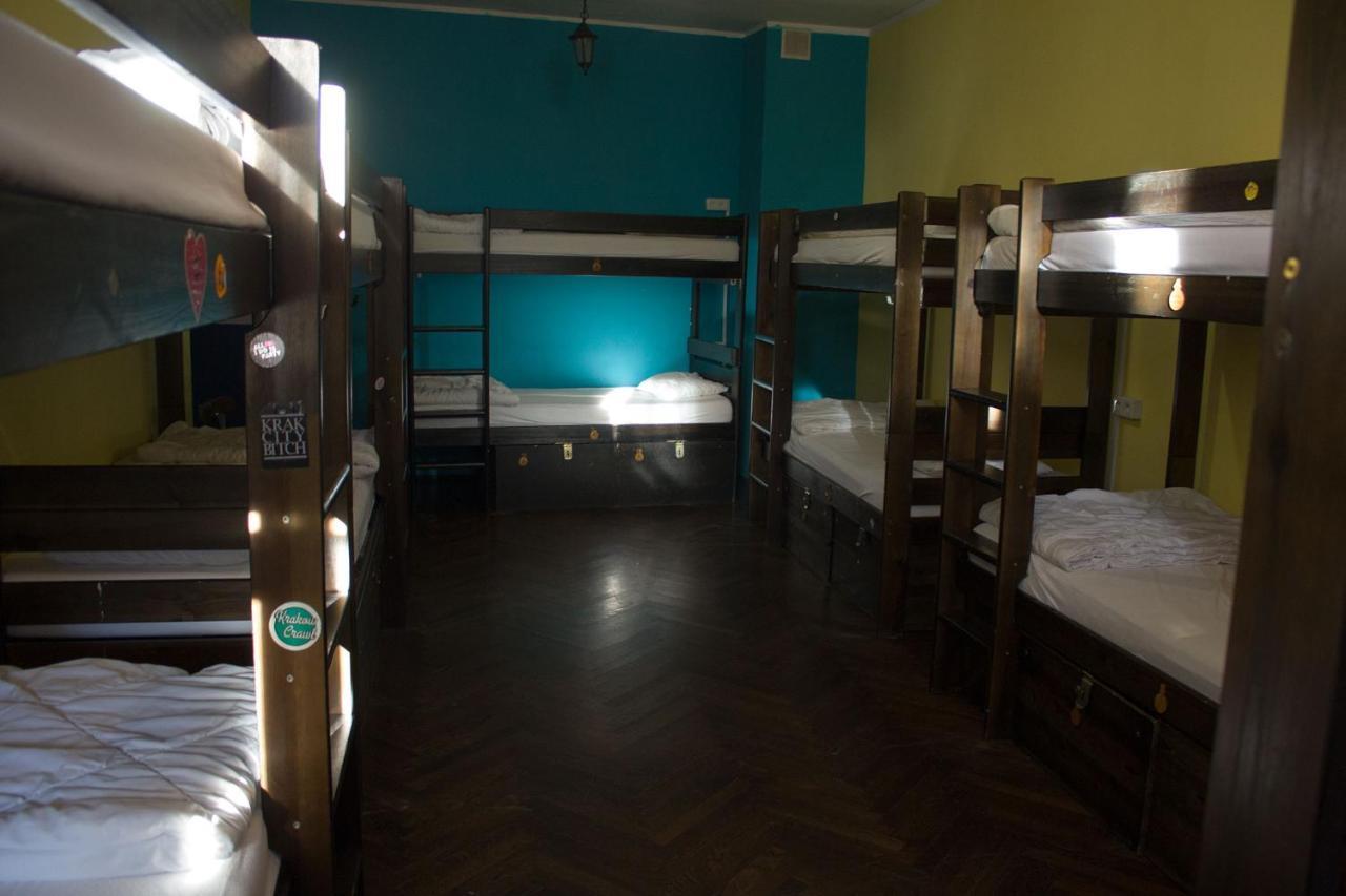 The Little Havana Party Hostel Cracovia Exterior foto