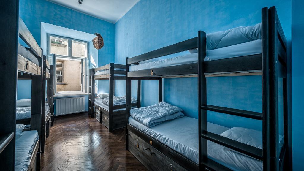 The Little Havana Party Hostel Cracovia Exterior foto